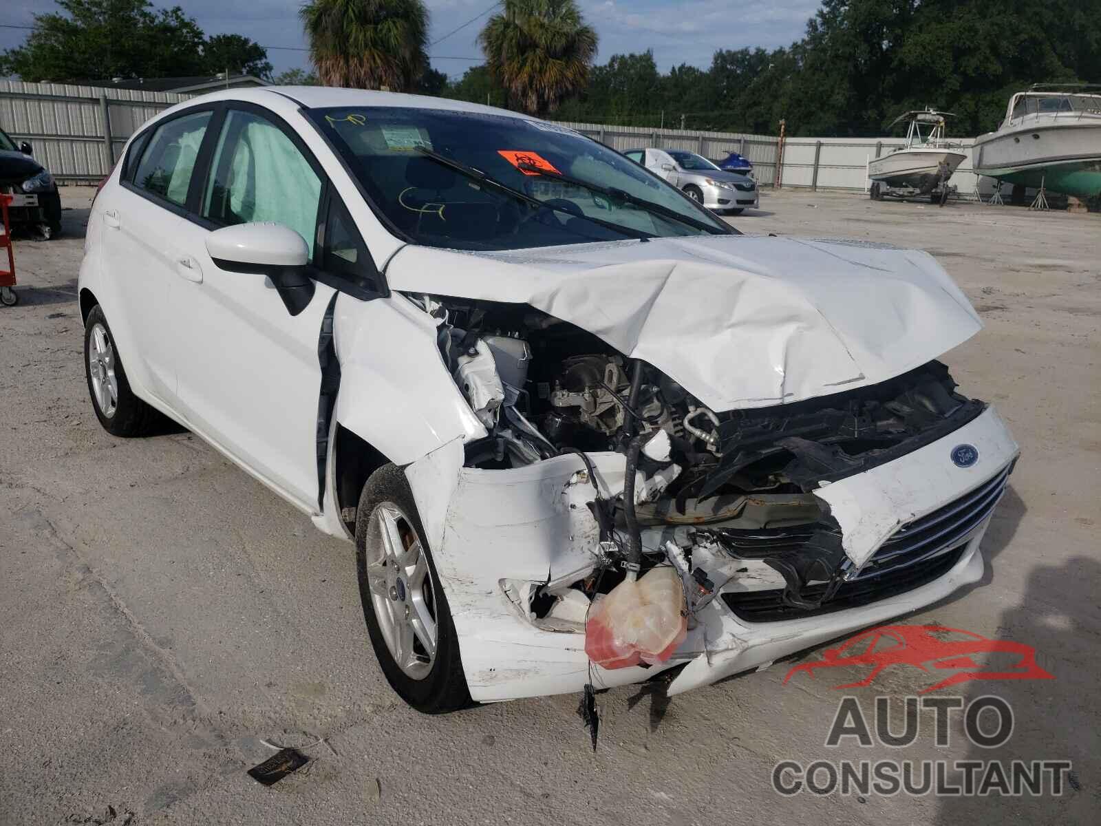 FORD FIESTA 2018 - 3FADP4EJ4JM133158