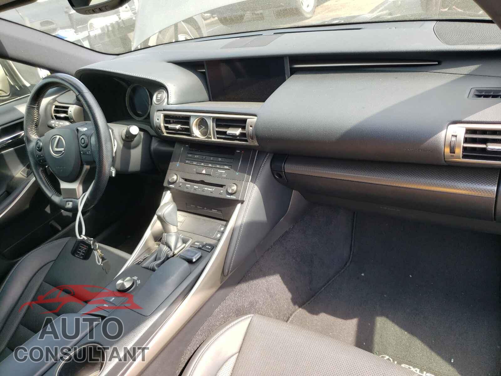 LEXUS IS 2016 - JTHBA1D26G5020952