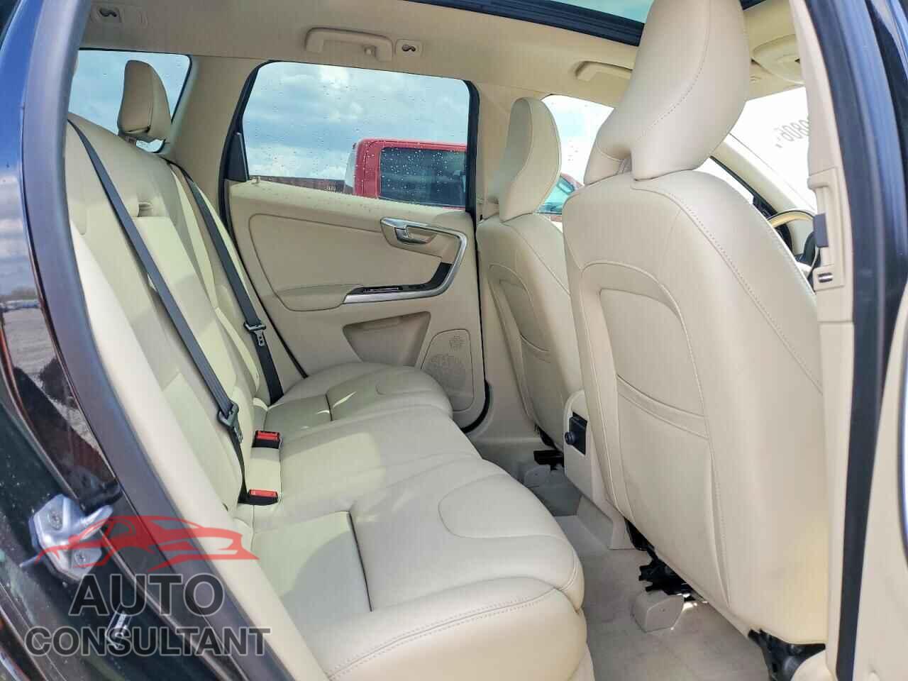 VOLVO XC60 2016 - YV440MDM2G2785512