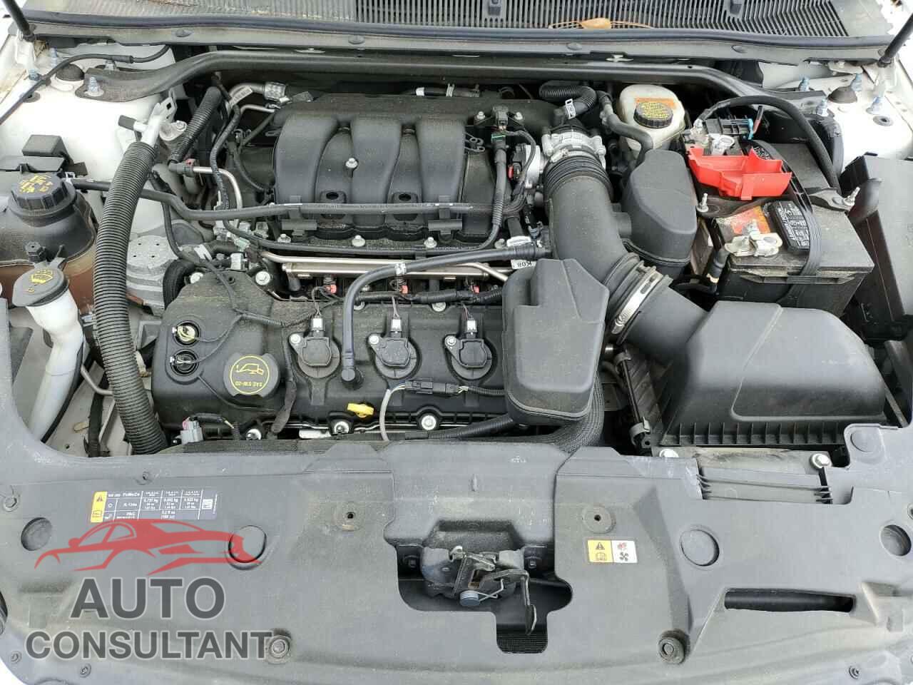 FORD TAURUS 2017 - 1FAHP2L80HG144622