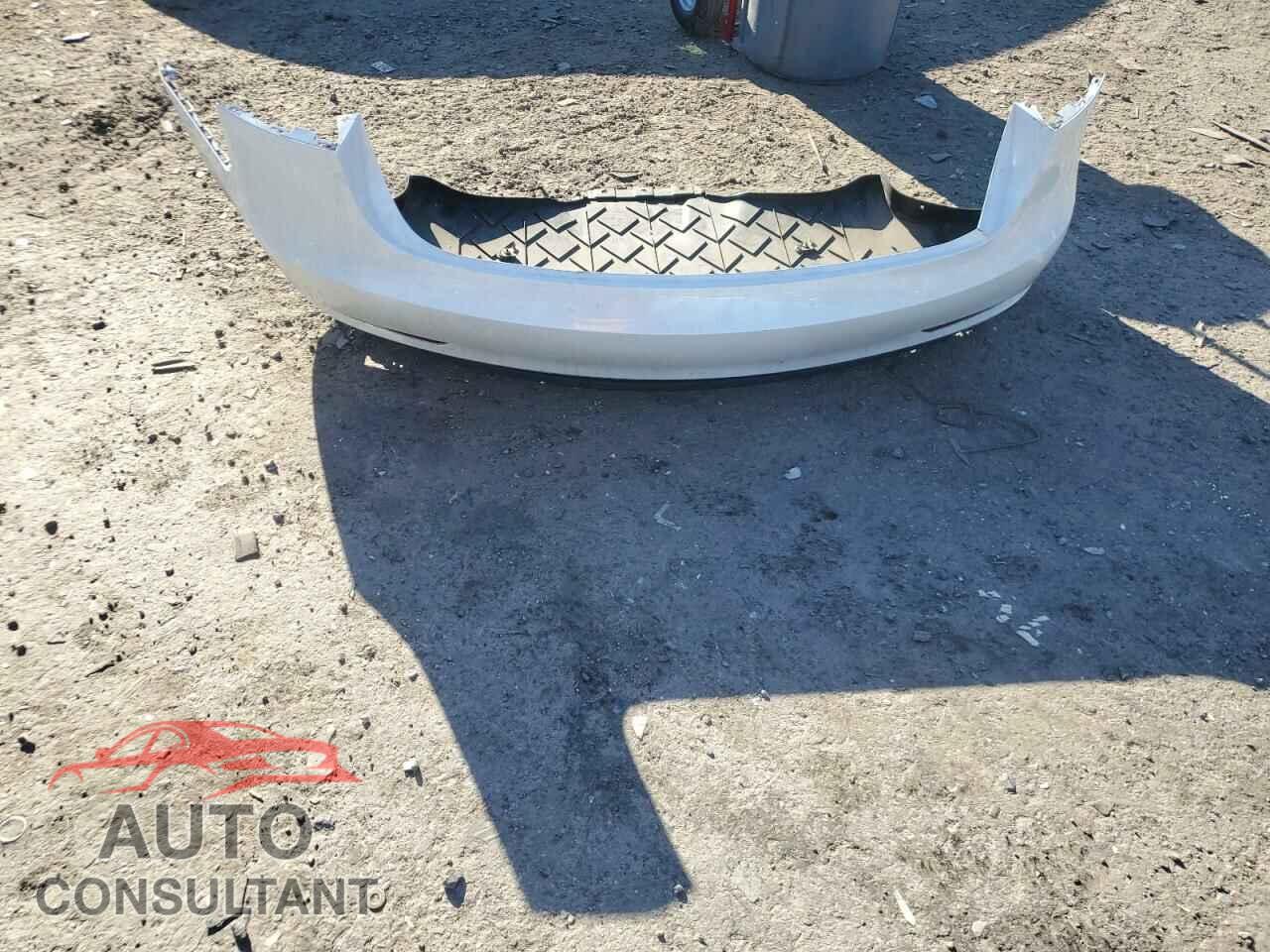 TESLA MODEL 3 2023 - 5YJ3E1EA1PF556562