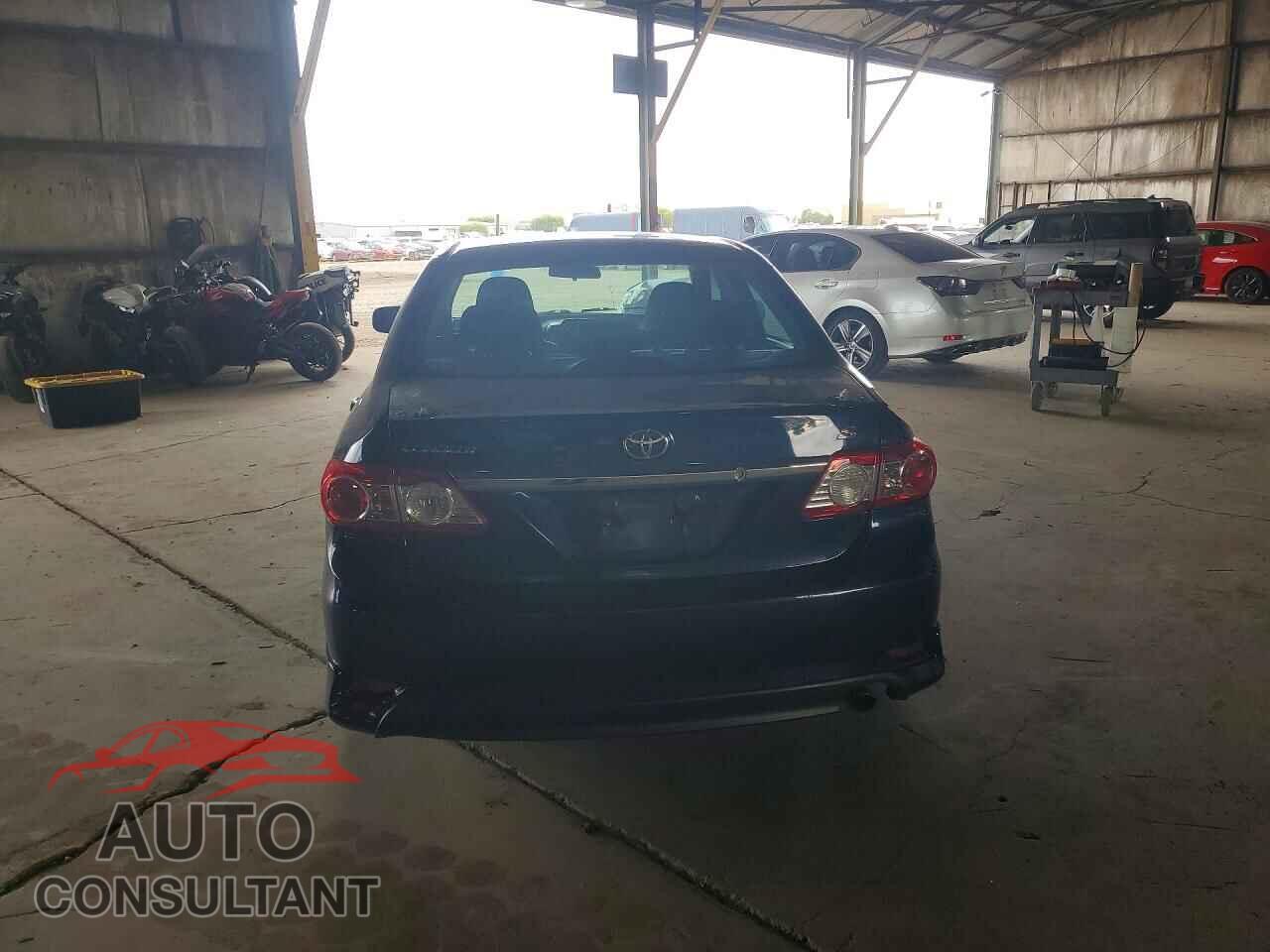 TOYOTA COROLLA 2013 - 2T1BU4EE6DC947211