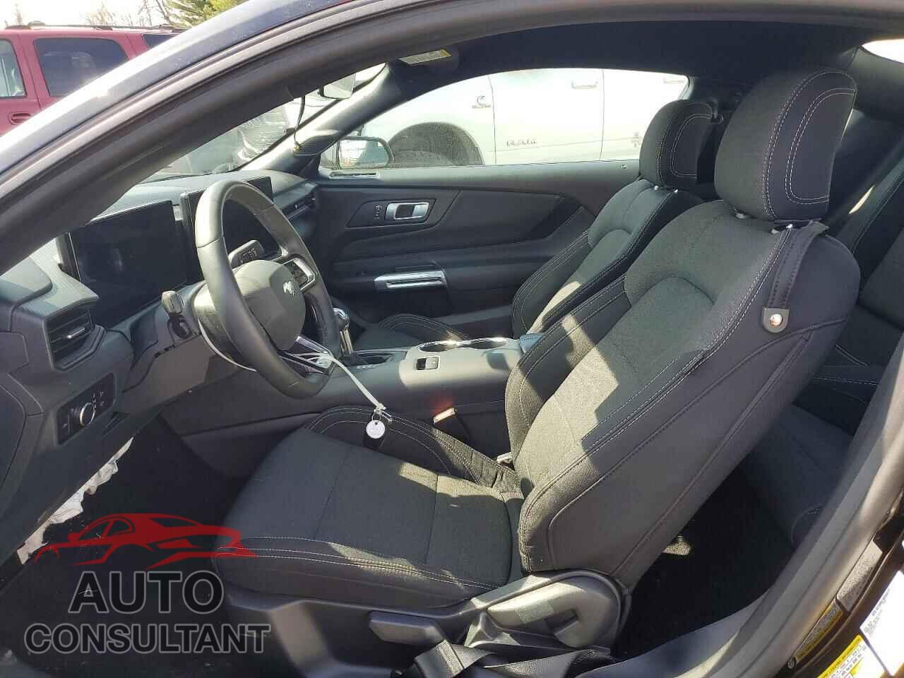 FORD MUSTANG 2024 - 1FA6P8TH2R5139834