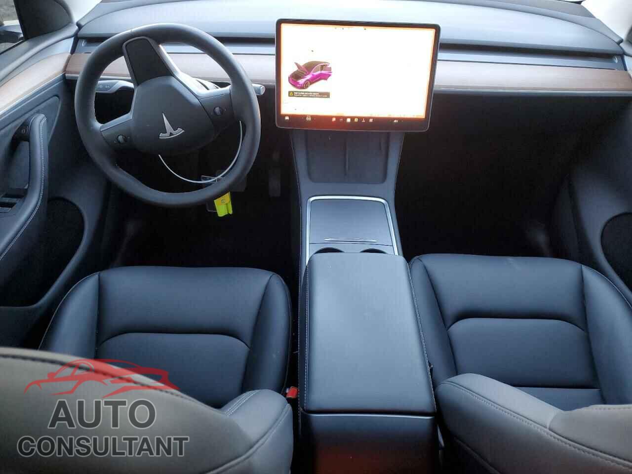 TESLA MODEL Y 2024 - 7SAYGDEE4RA240502