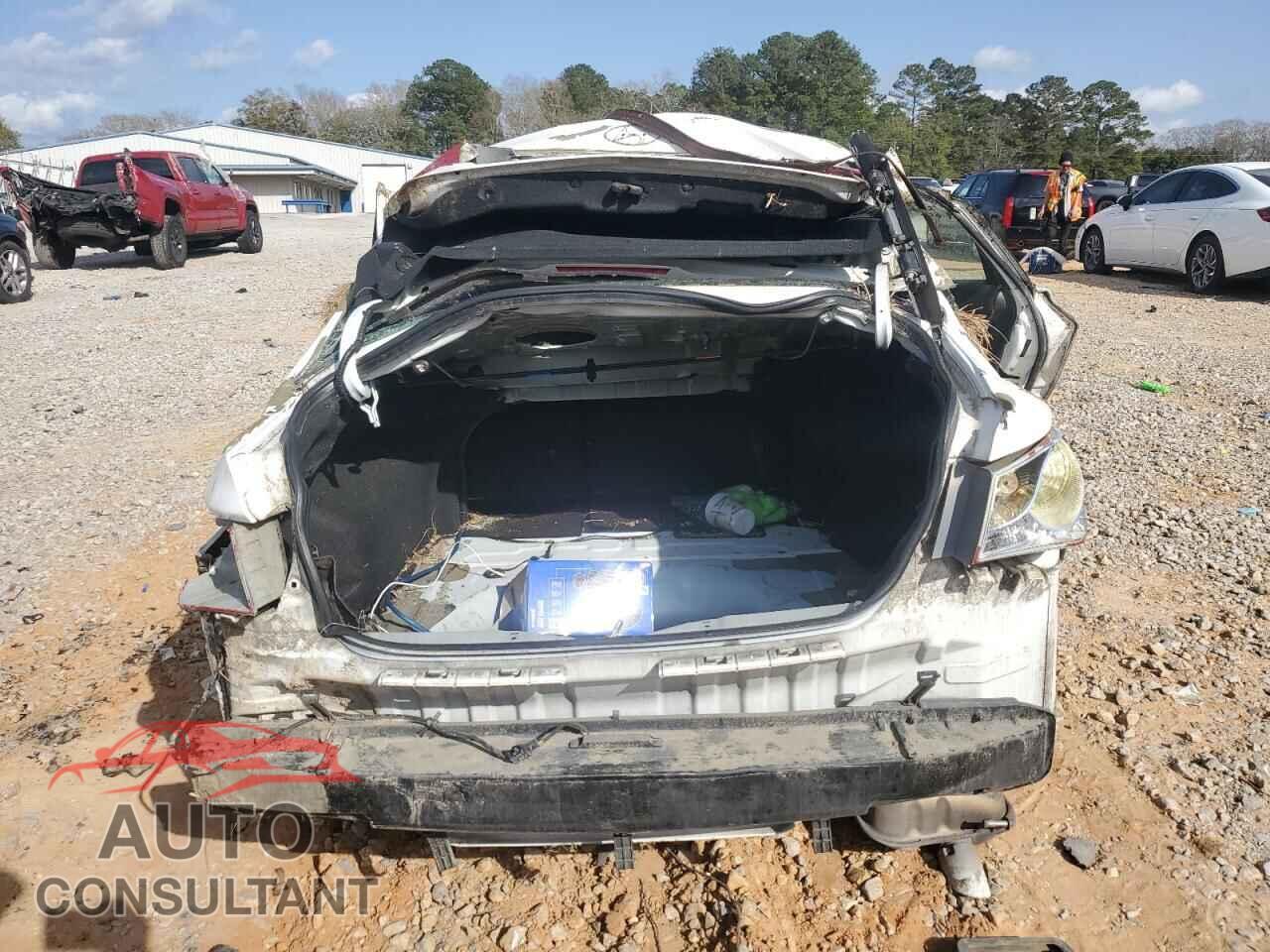HYUNDAI SONATA 2011 - 5NPEC4AC0BH228406