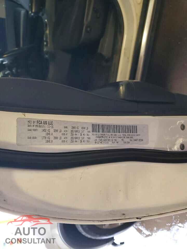DODGE DURANGO 2017 - 1C4RDJAG2HC691118