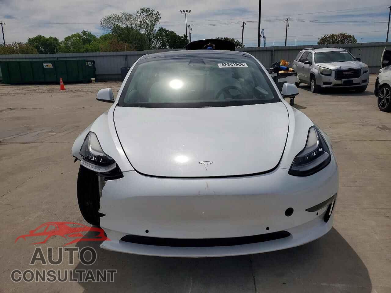 TESLA MODEL 3 2021 - 5YJ3E1EB2MF855157