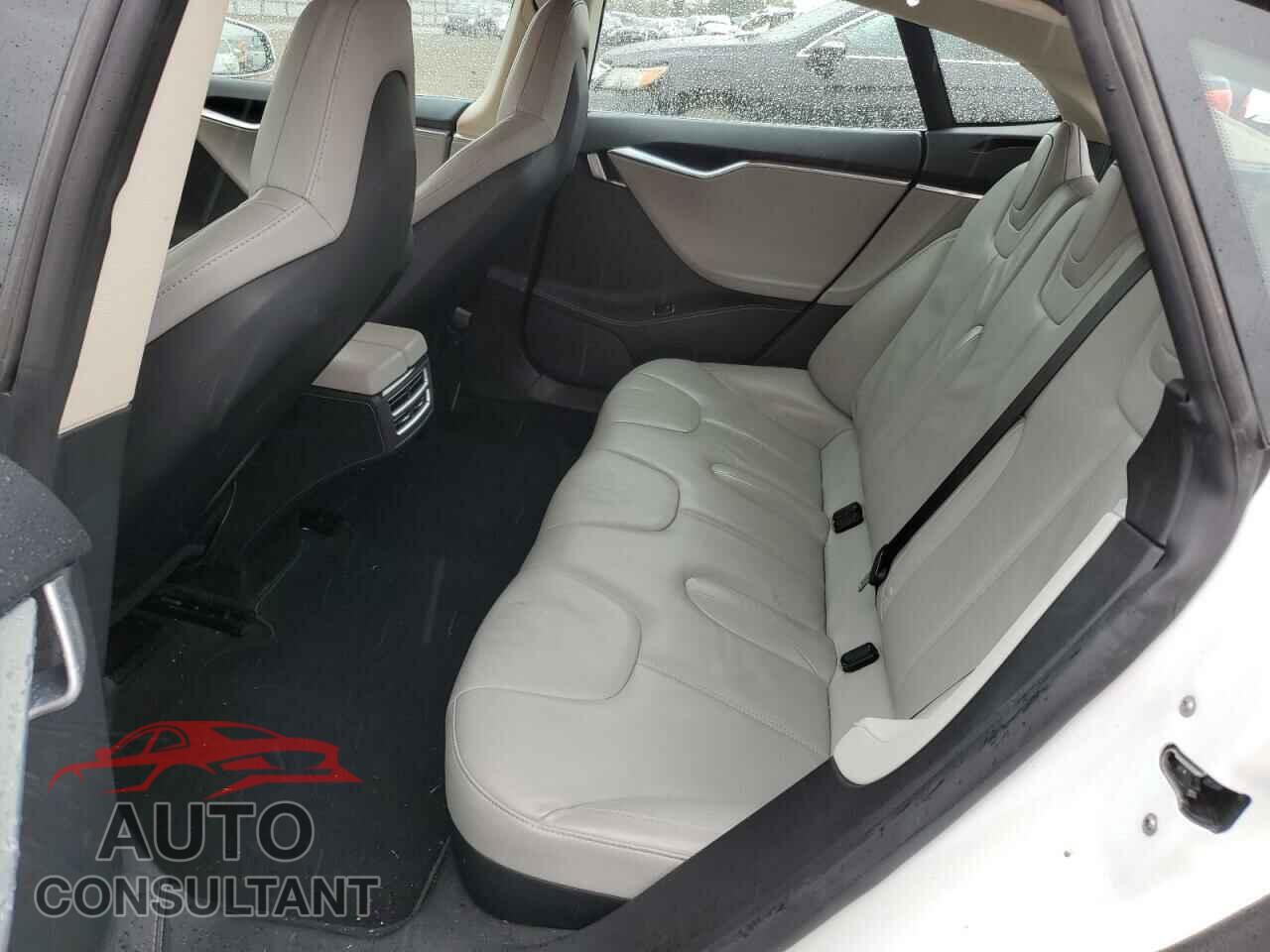 TESLA MODEL S 2014 - 5YJSA1H19EFP48568