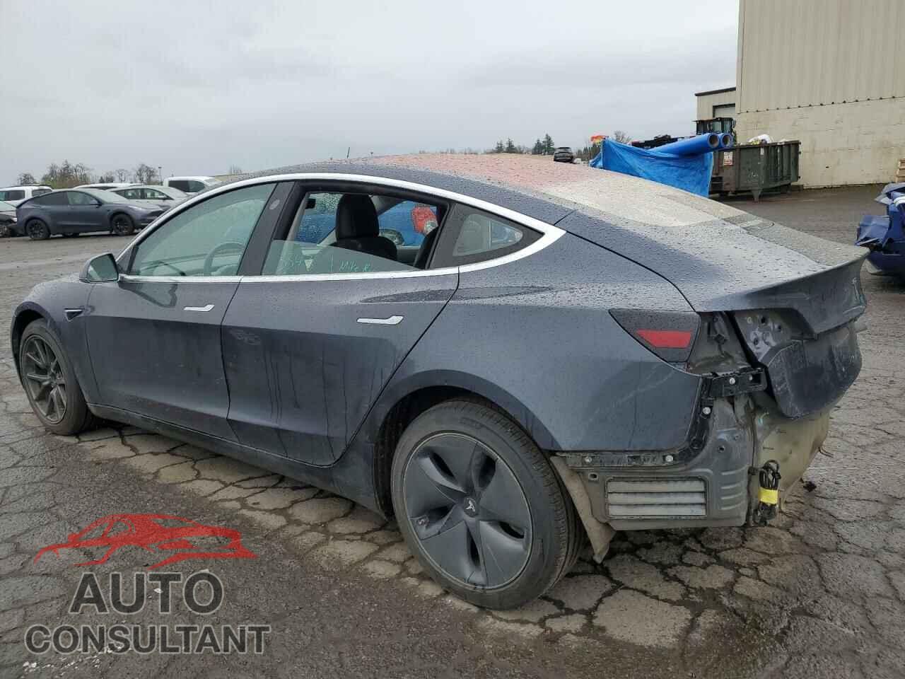 TESLA MODEL 3 2018 - 5YJ3E1EA8JF045115