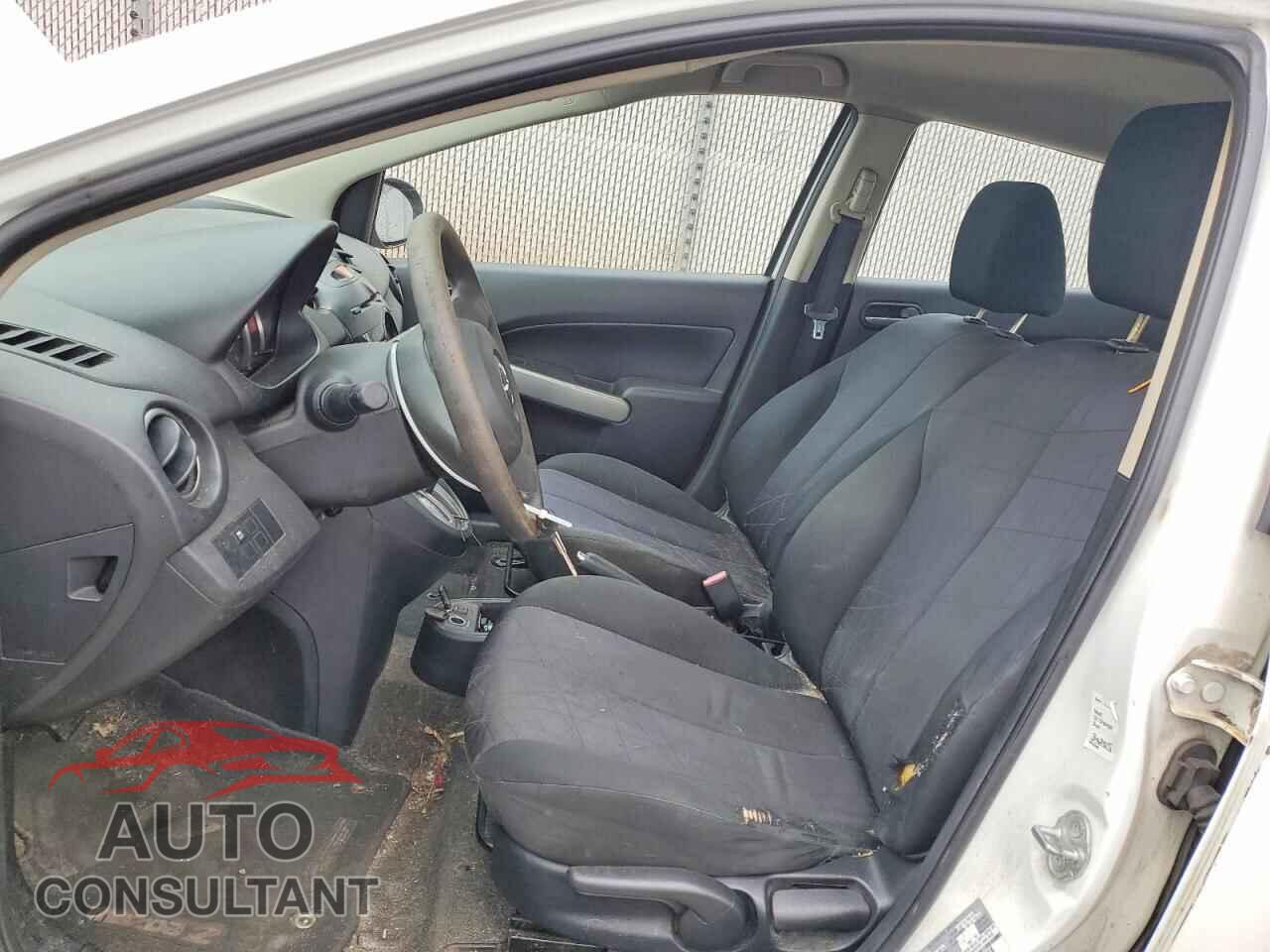 MAZDA 2 2014 - JM1DE1KY0E0187775