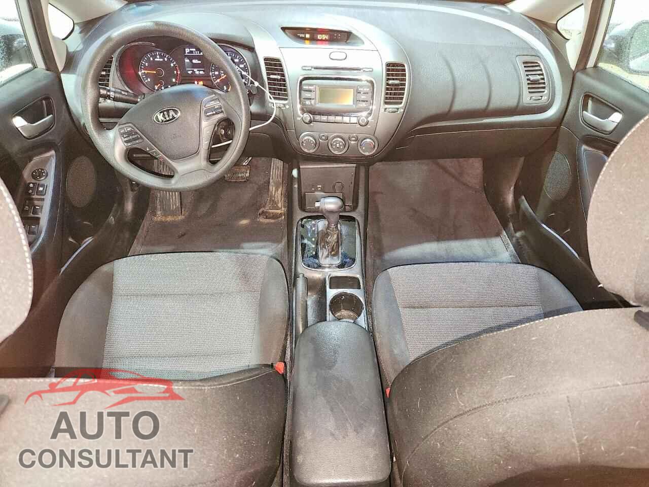 KIA FORTE 2018 - 3KPFK4A76JE198762