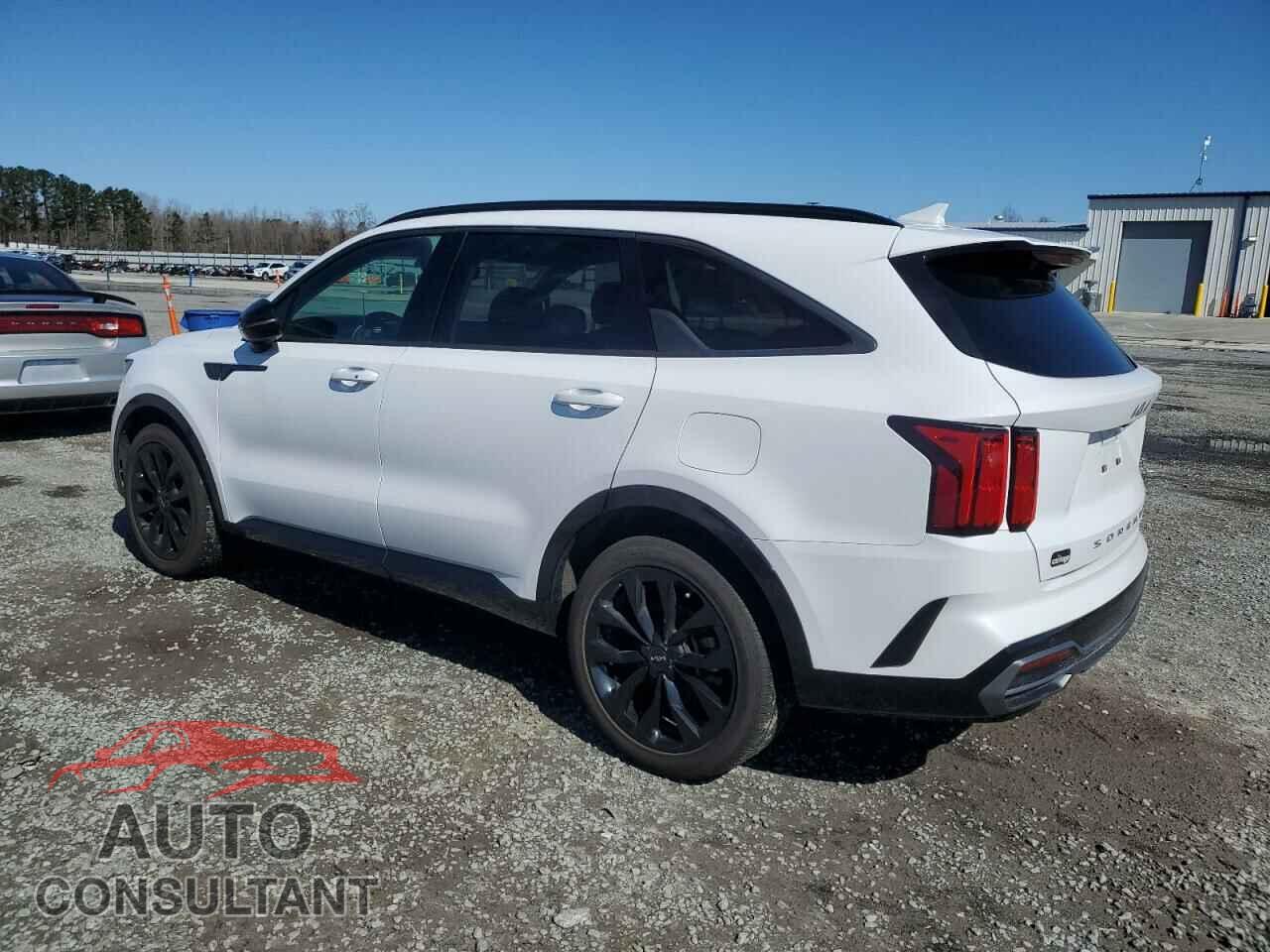 KIA SORENTO 2022 - 5XYRK4LF3NG090397