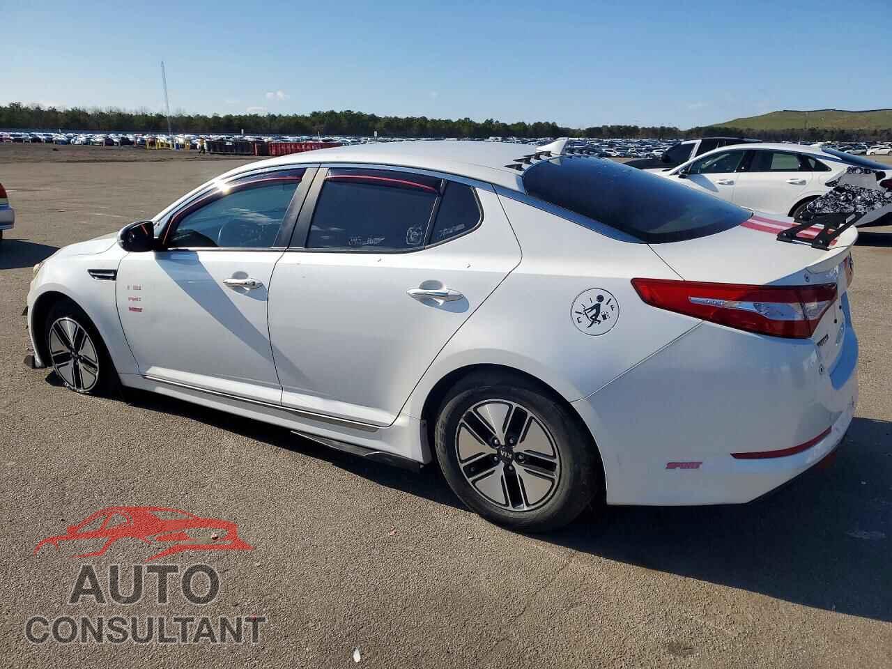 KIA OPTIMA 2012 - KNAGM4AD7C5027552