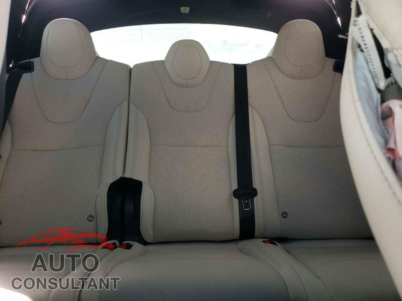 TESLA MODEL X 2023 - 7SAXCDE57PF412691