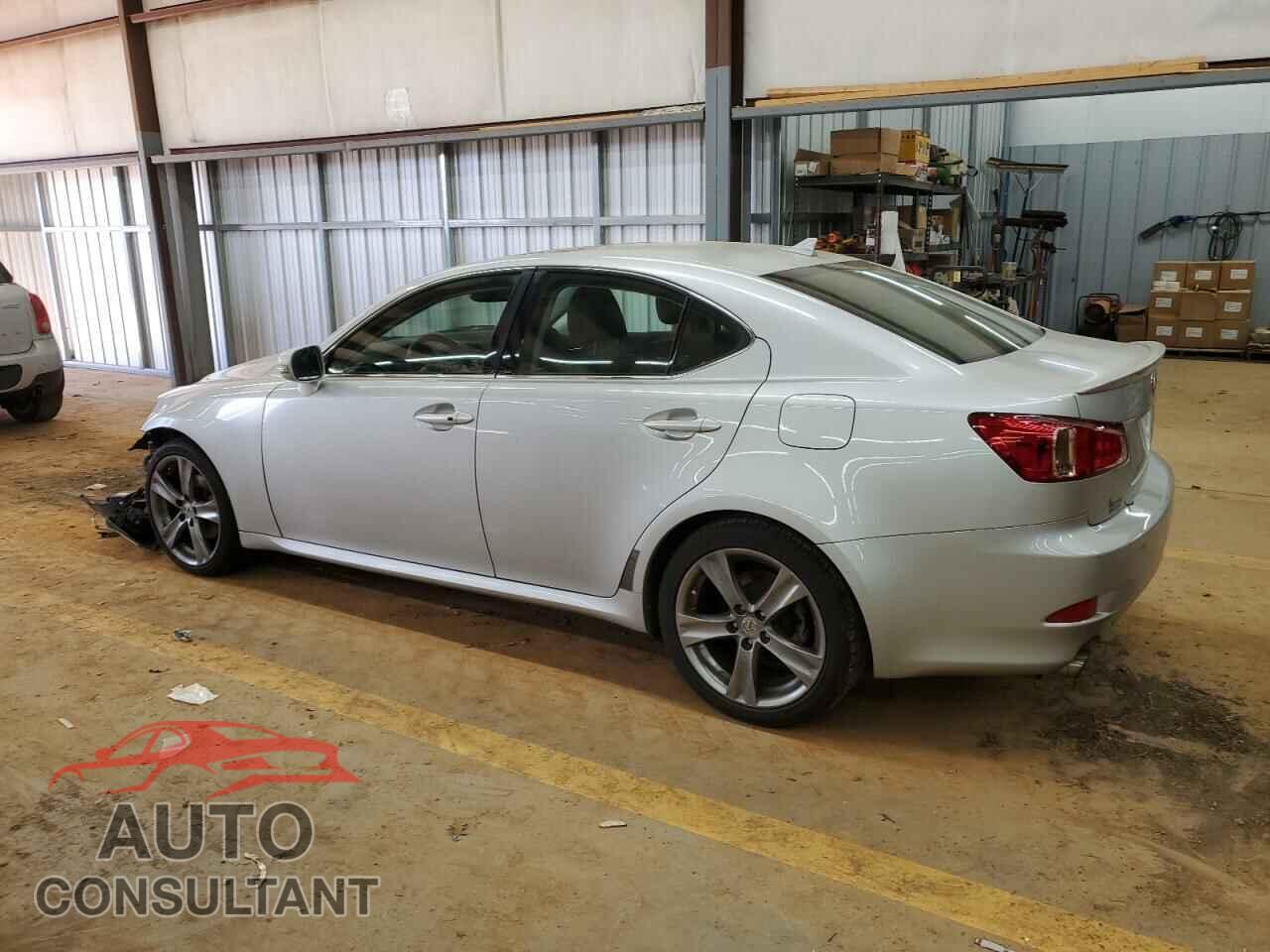 LEXUS IS 2011 - JTHBF5C28B5154249