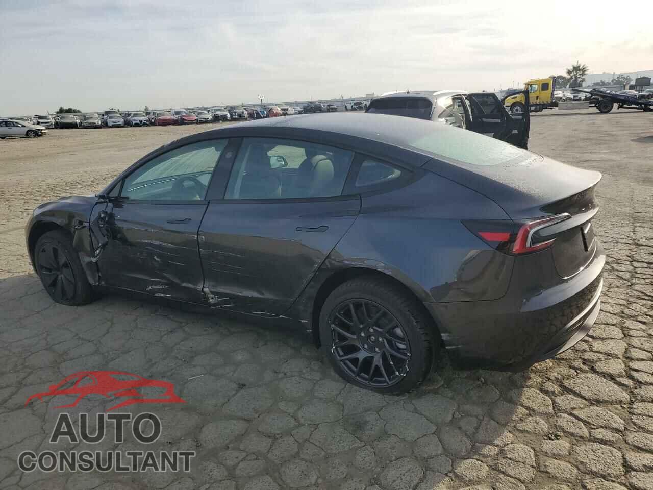 TESLA MODEL 3 2025 - 5YJ3E1EA0SF922262