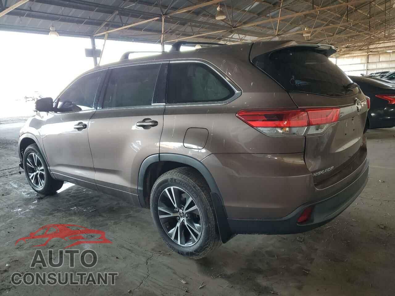 TOYOTA HIGHLANDER 2017 - 5TDBZRFH1HS426675