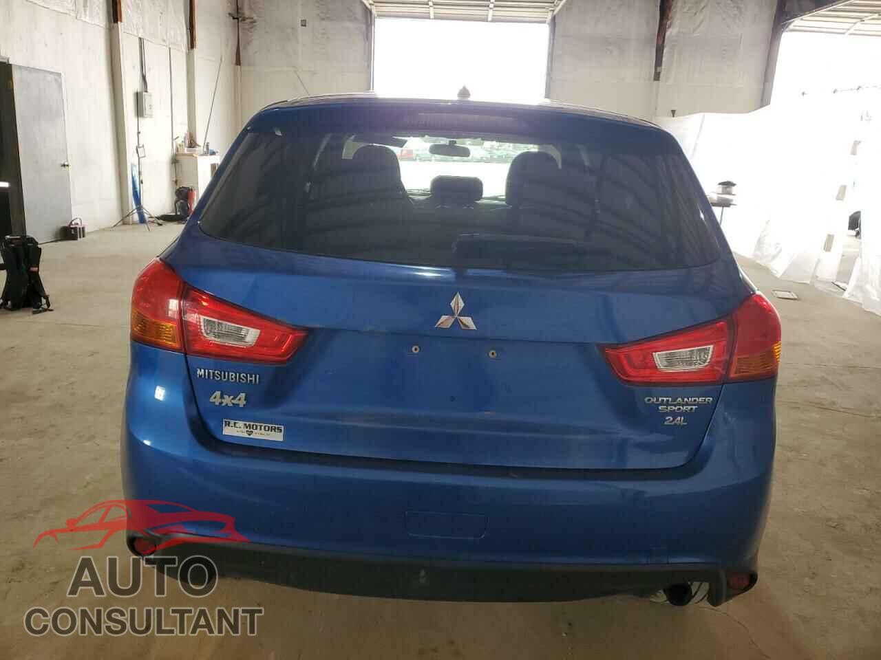MITSUBISHI OUTLANDER 2015 - 4A4AR3AW7FE040966