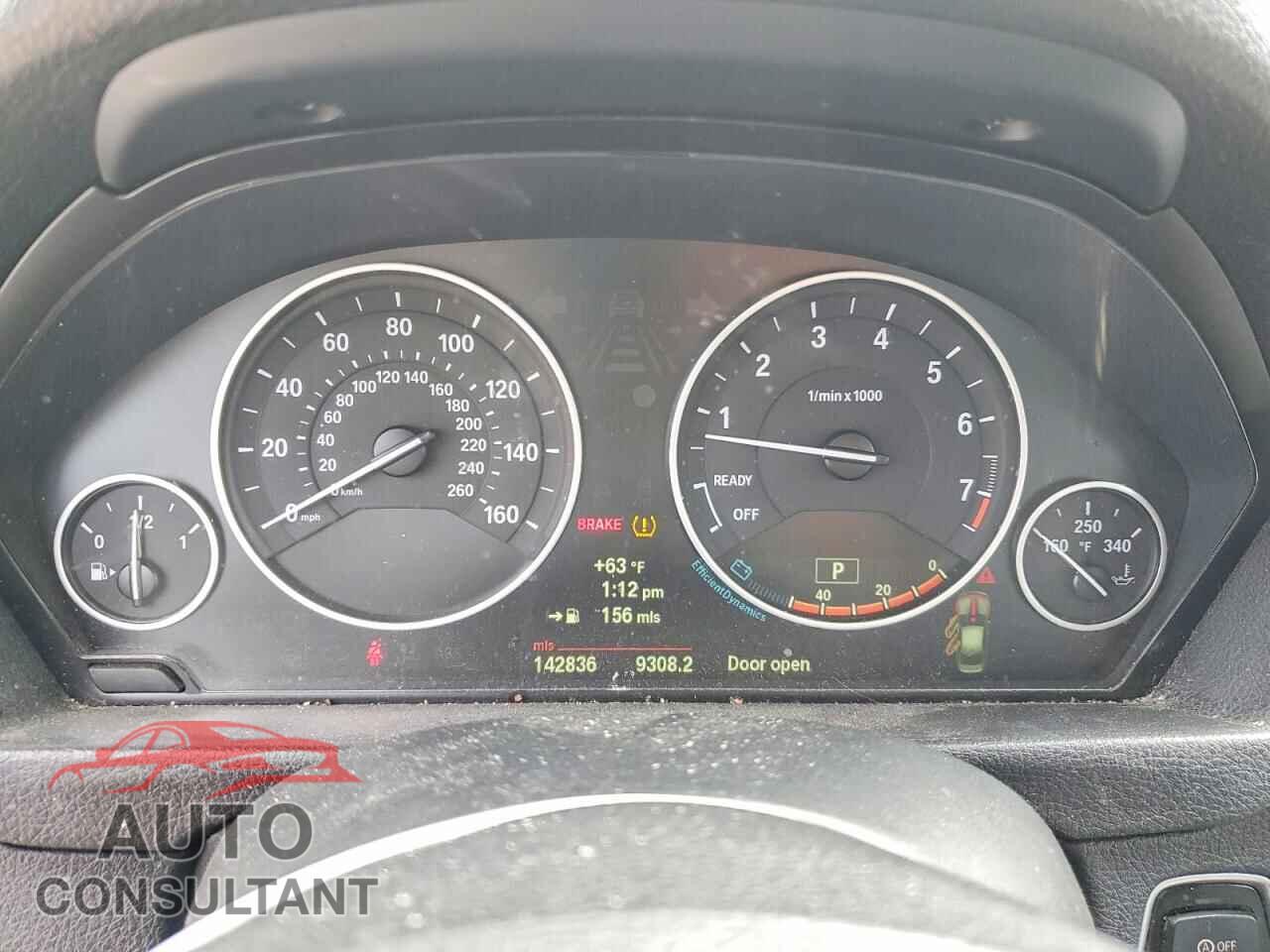 BMW 3 SERIES 2013 - WBA3A5G56DNP23091
