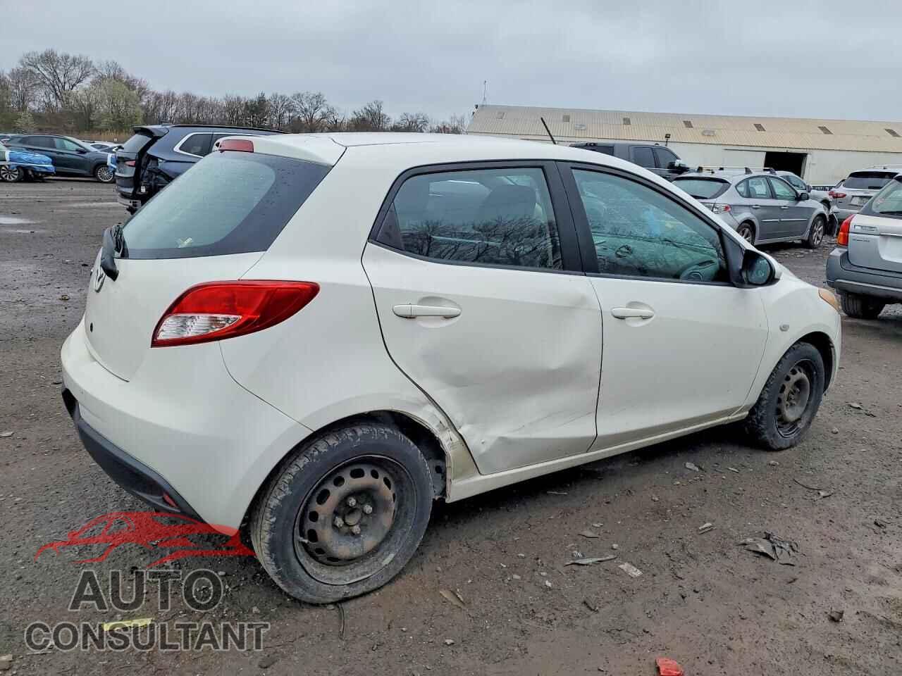 MAZDA 2 2014 - JM1DE1KY0E0187775