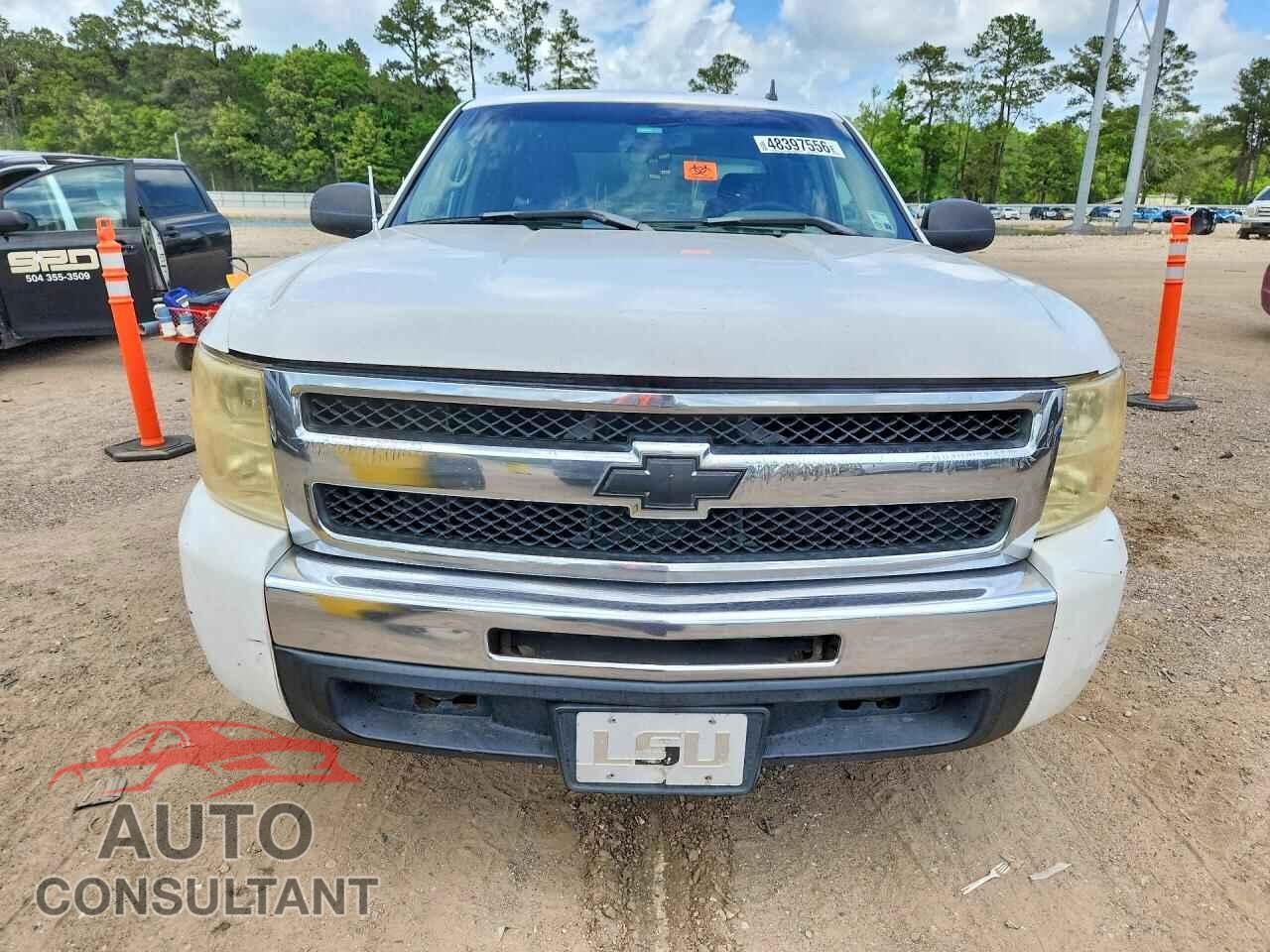 CHEVROLET SILVERADO 2009 - 1GCEC19X79Z284528
