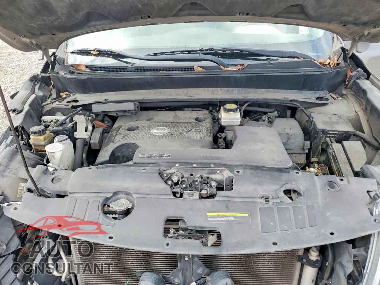 NISSAN PATHFINDER 2013 - 5N1AR2MM8DC604172