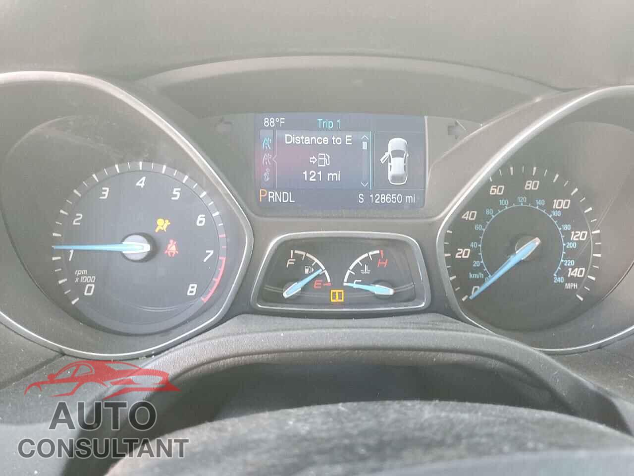 FORD FOCUS 2014 - 1FADP3K24EL447925