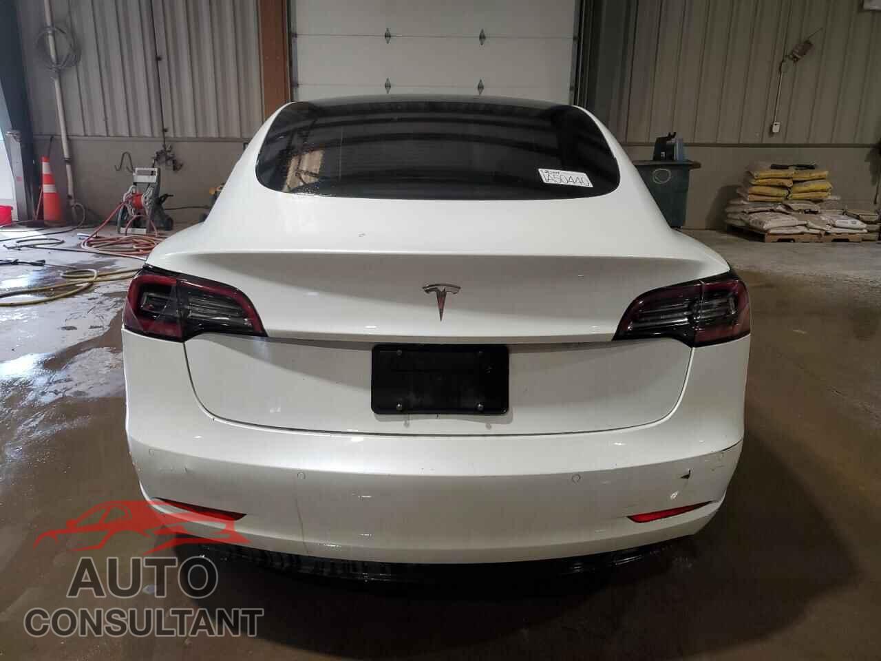 TESLA MODEL 3 2021 - 5YJ3E1EA4MF867074