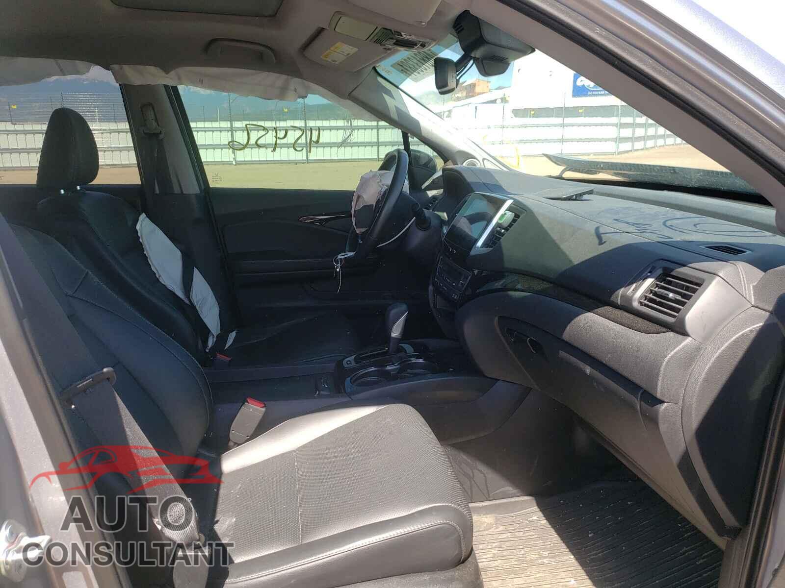HONDA RIDGELINE 2018 - 5FPYK3F79JB012483
