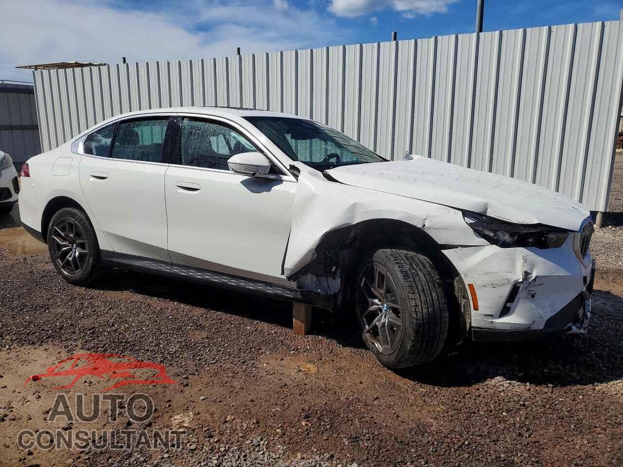 BMW 5 SERIES 2026 - WBA43FJ01TCV64041