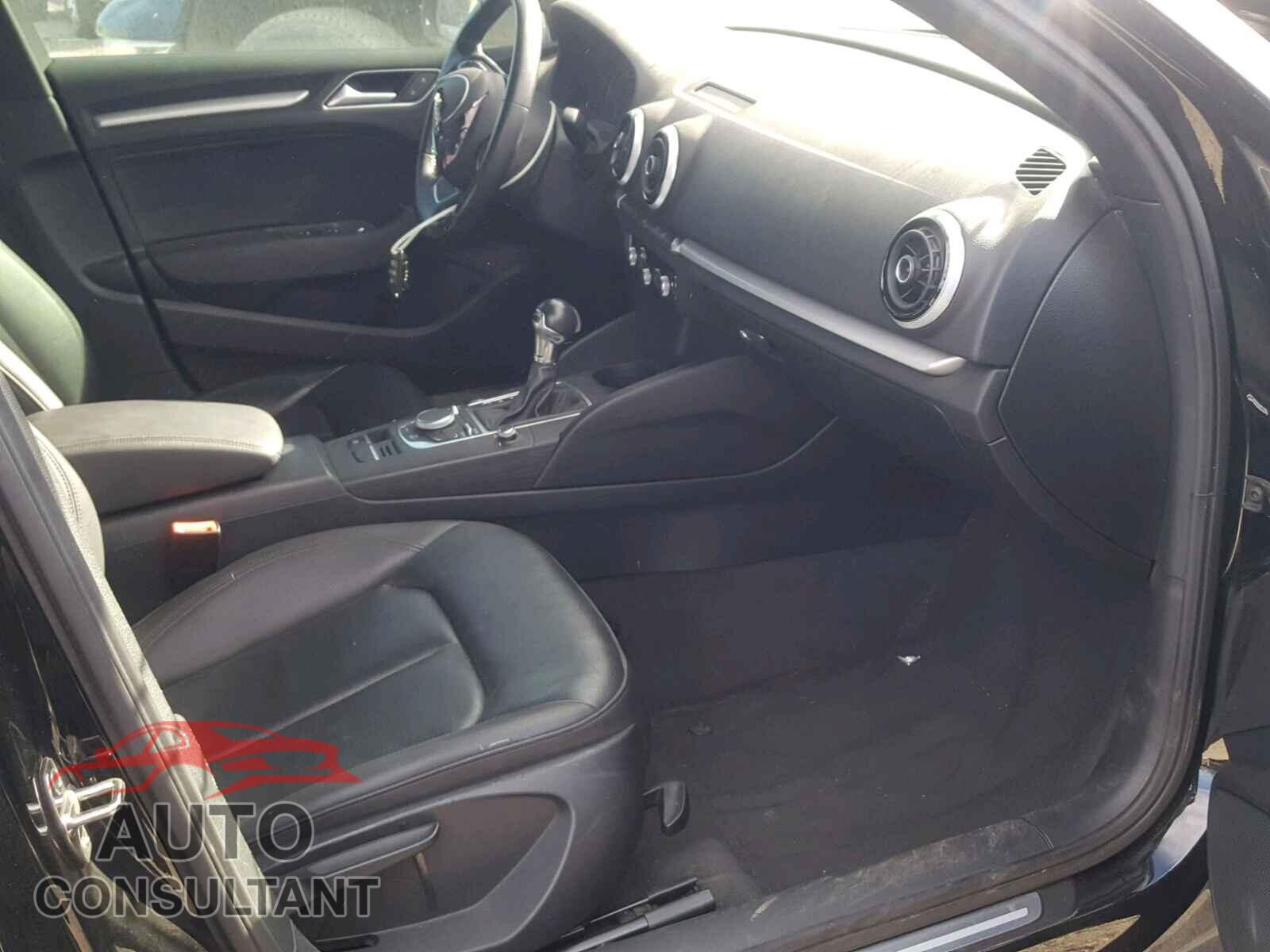AUDI A3 2016 - WAUA7GFF2G1028775