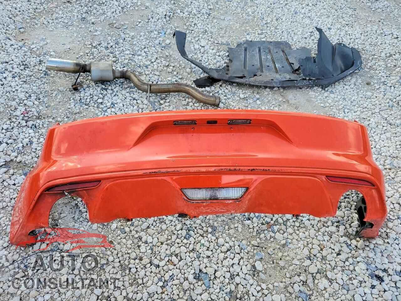 FORD MUSTANG 2015 - 1FA6P8CF5F5340685