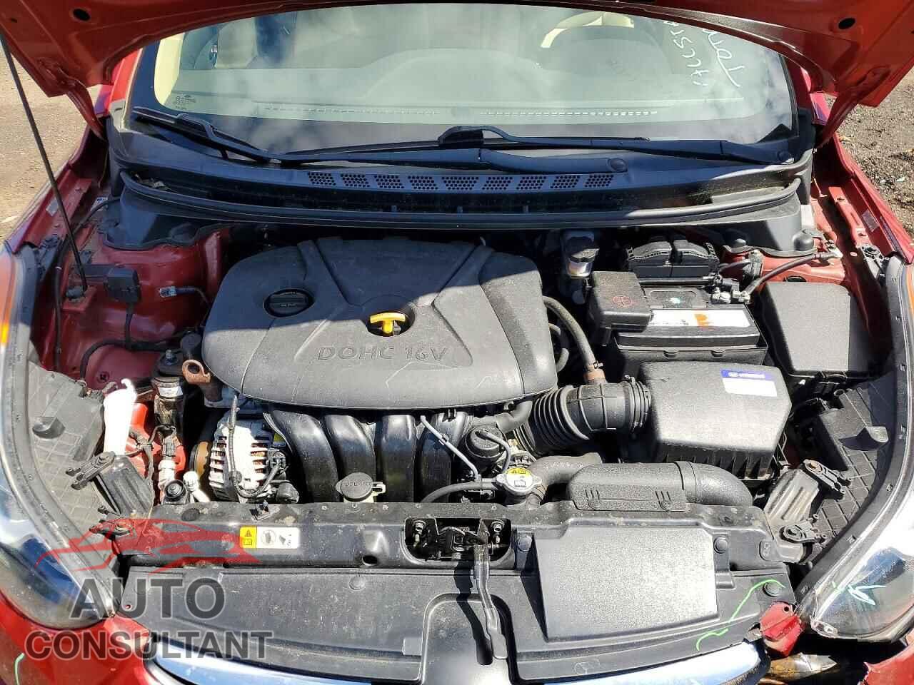 HYUNDAI ELANTRA 2012 - KMHDH4AE2CU384903