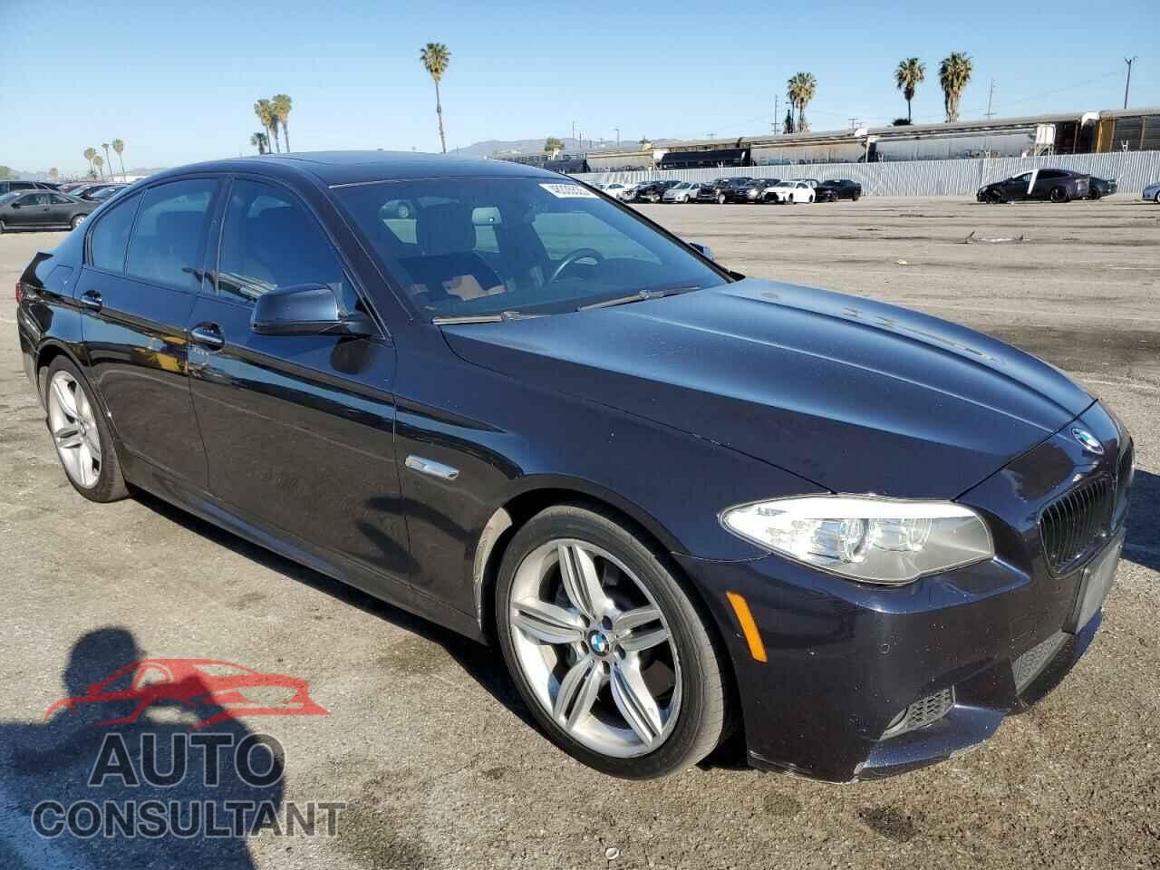 BMW 5 SERIES 2013 - WBAFR7C59DC825388