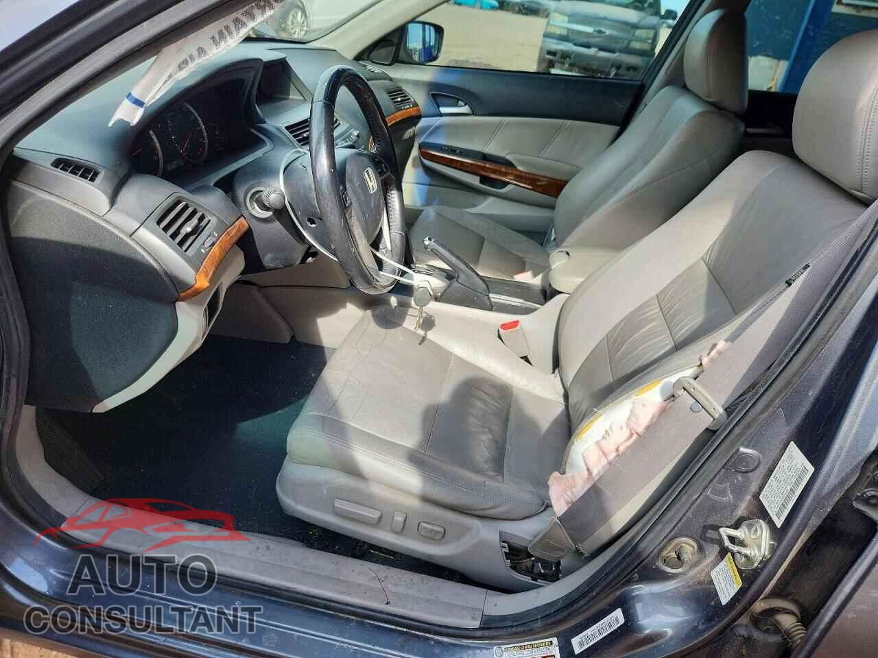 HONDA ACCORD 2012 - 1HGCP3F80CA009384