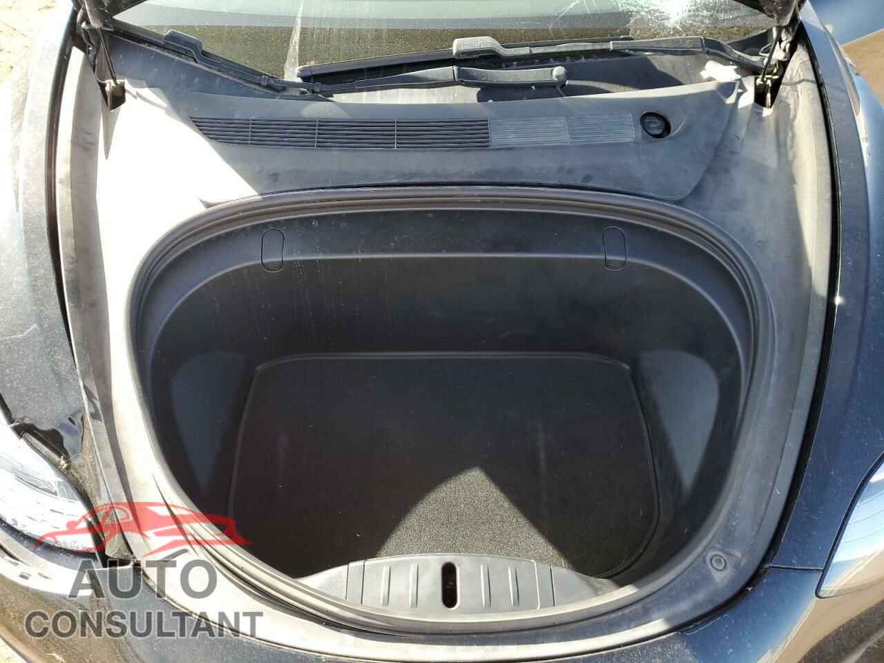 TESLA MODEL 3 2018 - 5YJ3E1EB9JF112507