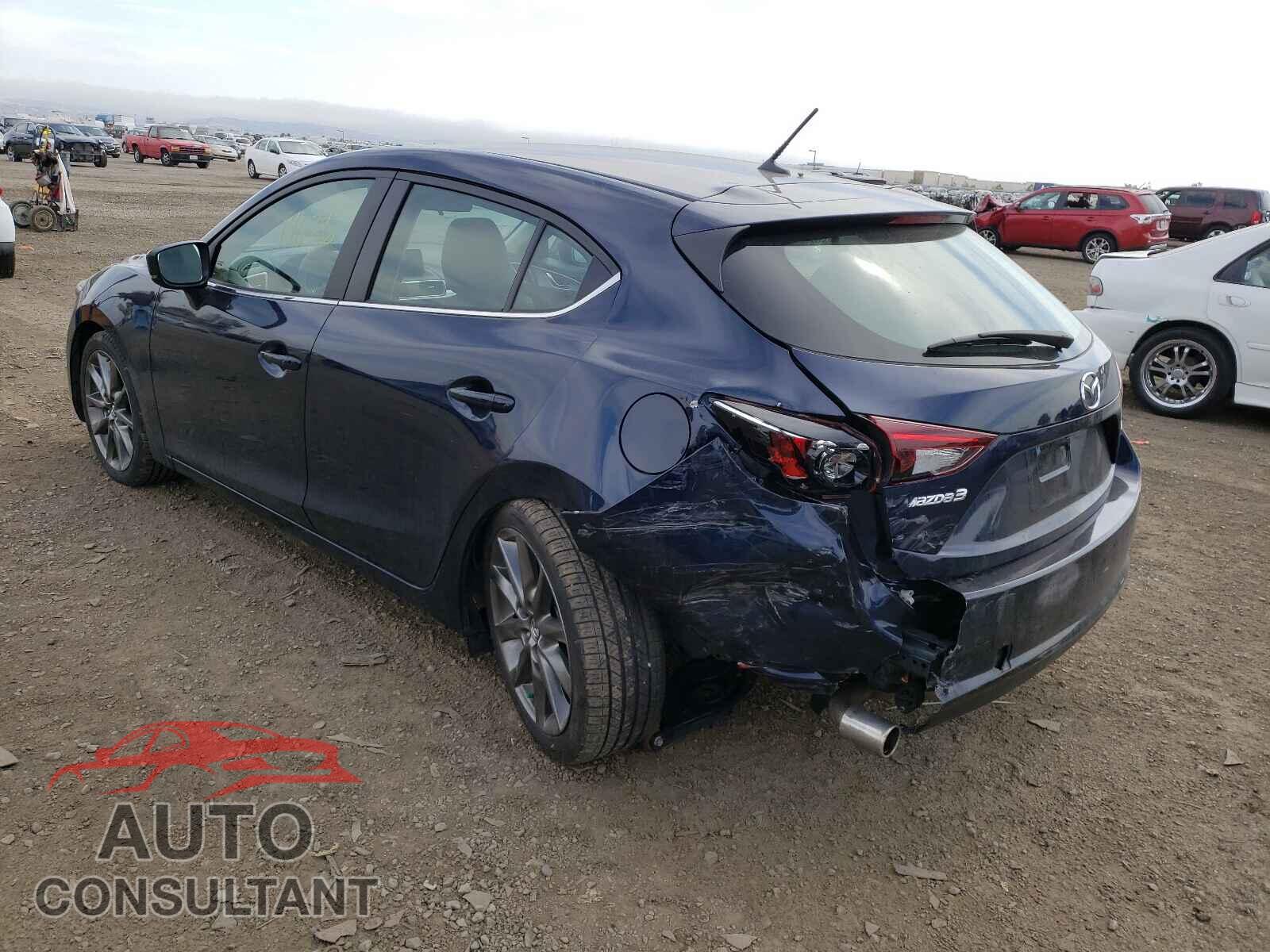 MAZDA 3 2018 - 3MZBN1L3XJM273125