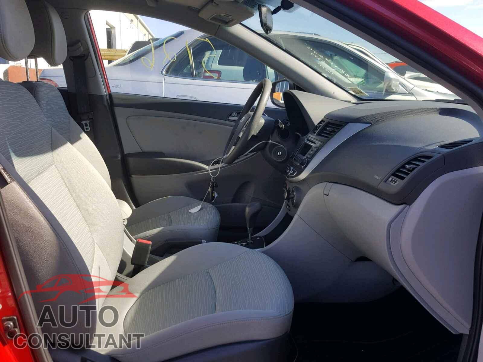 HYUNDAI ACCENT 2016 - KMHCT4AE9GU065272