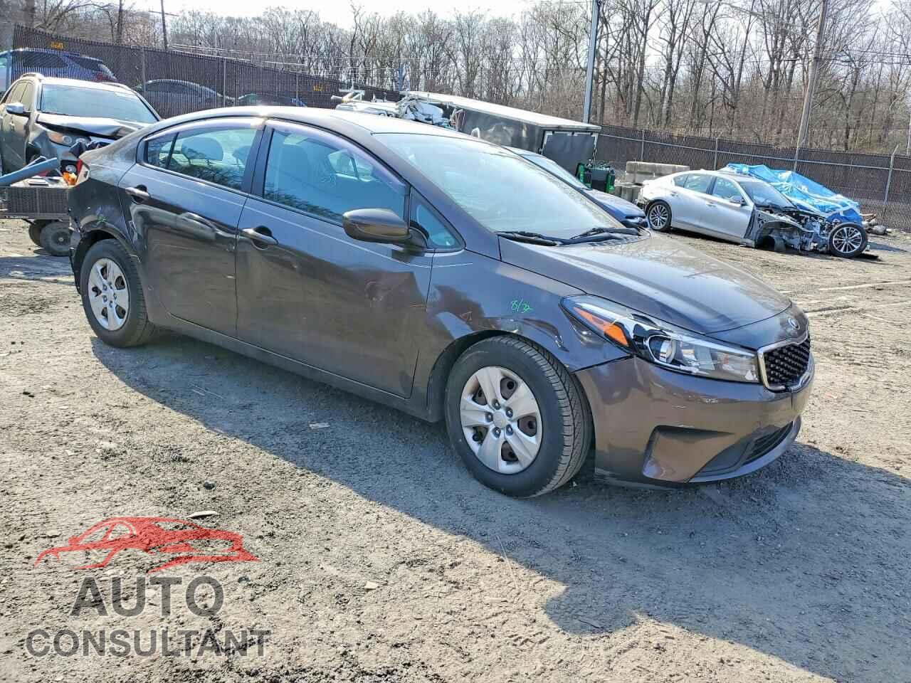 KIA FORTE 2017 - 3KPFK4A70HE107057