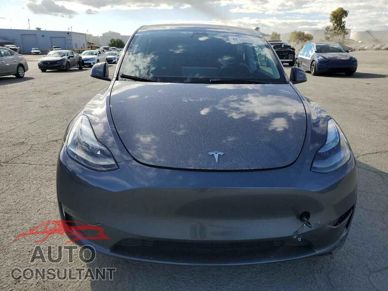 TESLA MODEL Y 2023 - 7SAYGDEE9PF638742