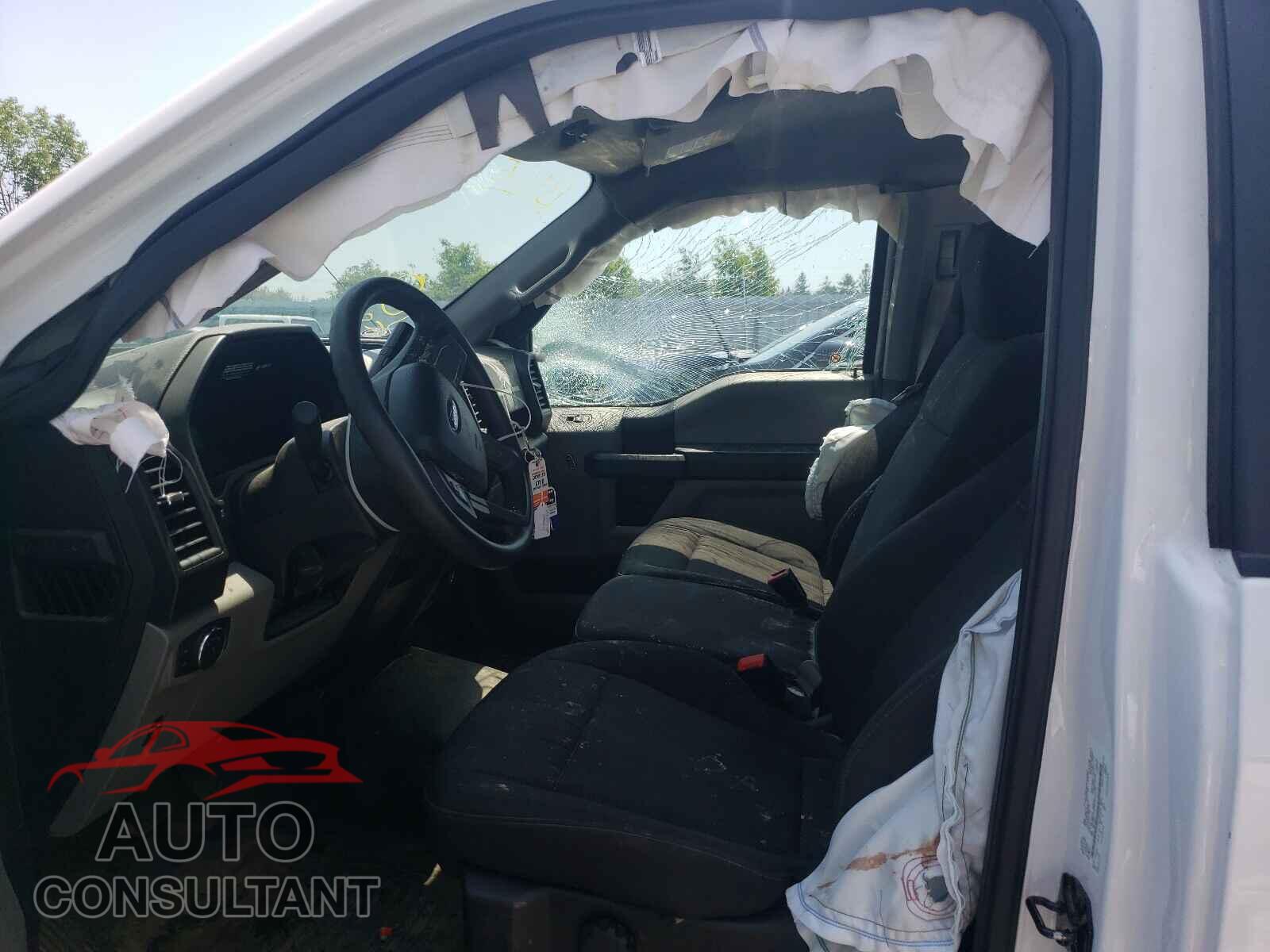 FORD F150 2019 - 1FTMF1C52KKD40173