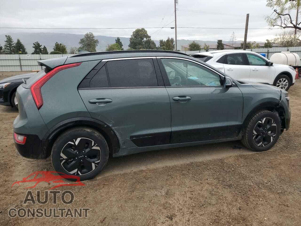KIA NIRO WIND 2023 - KNDCR3L16P5036202