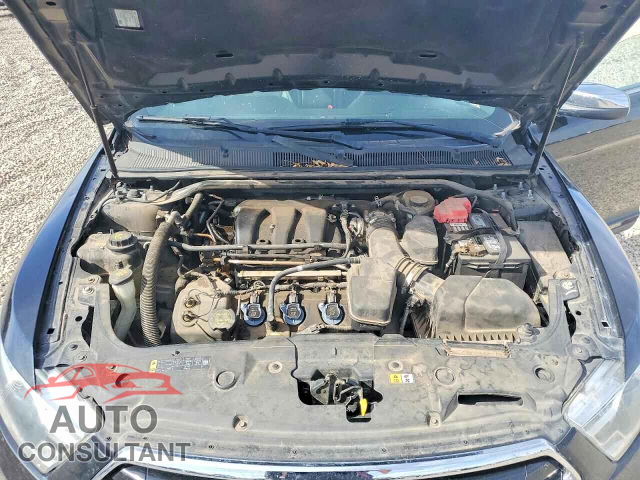 FORD TAURUS 2015 - 1FAHP2F81FG118569