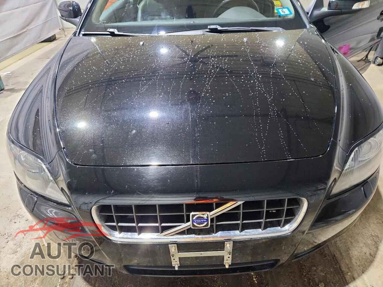 VOLVO C70 2010 - YV1672MC2AJ093017
