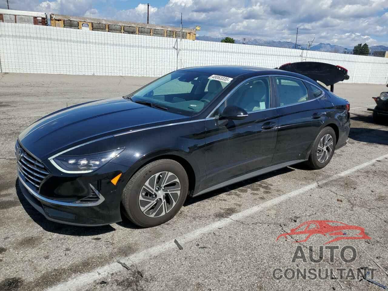 HYUNDAI SONATA 2023 - KMHL24JJ6PA081656
