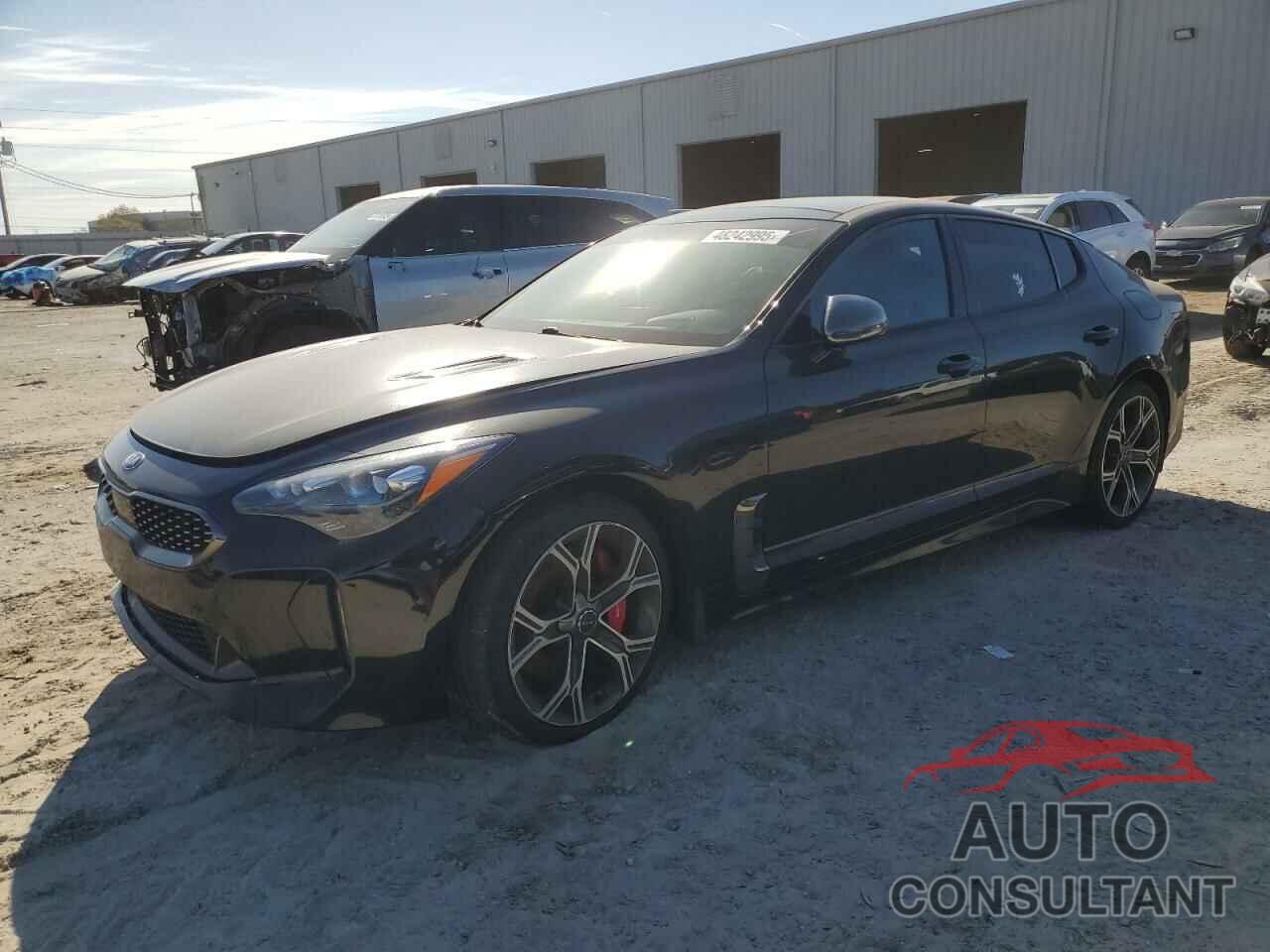 KIA STINGER 2018 - KNAE55LC1J6013619