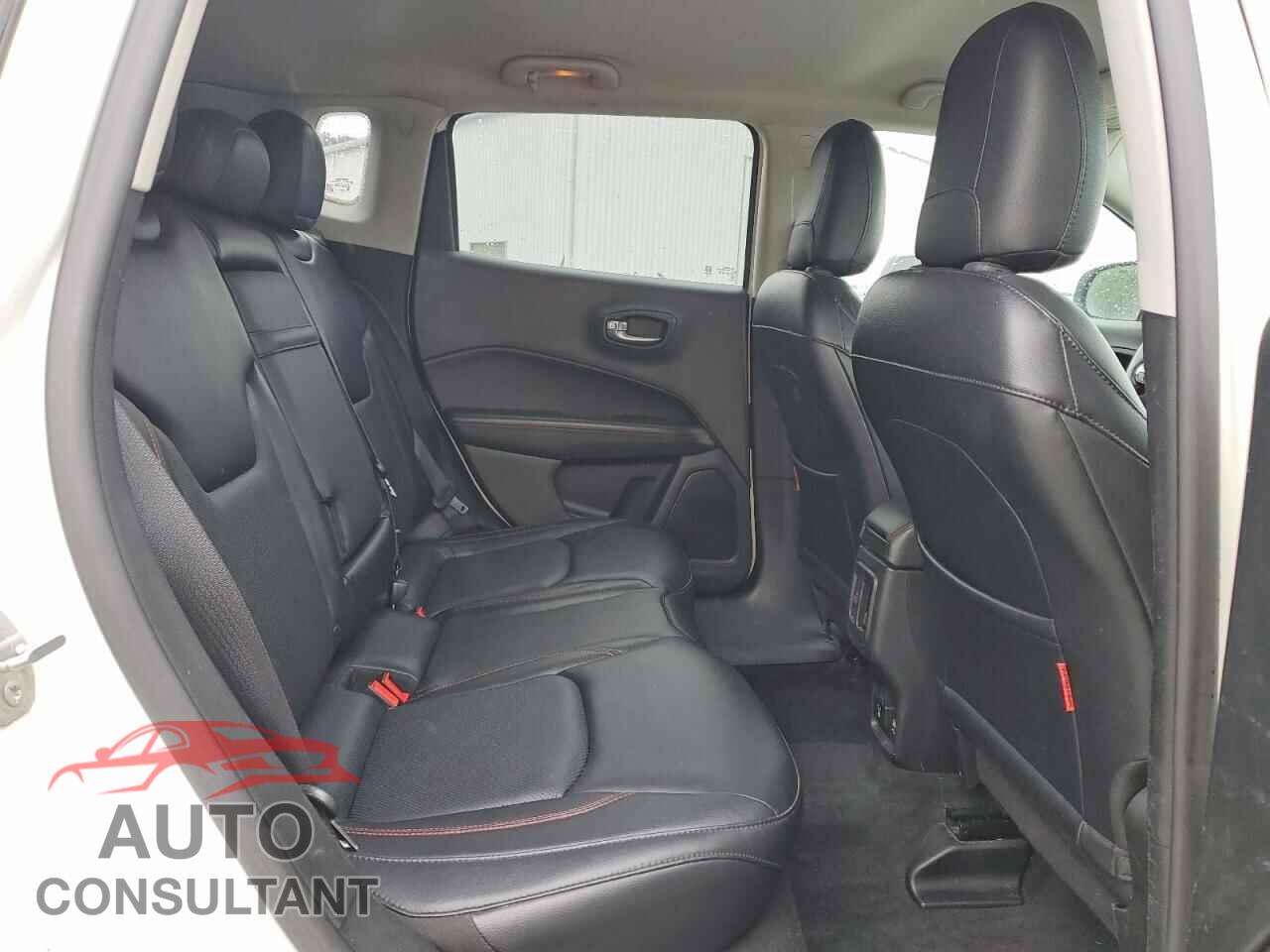 JEEP COMPASS 2018 - 3C4NJDDB1JT131593