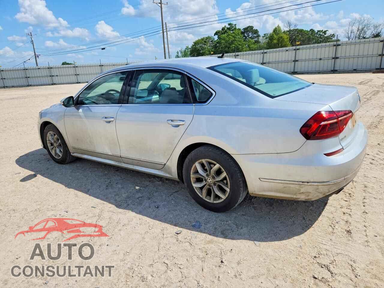 VOLKSWAGEN PASSAT 2017 - 1VWAT7A36HC039101