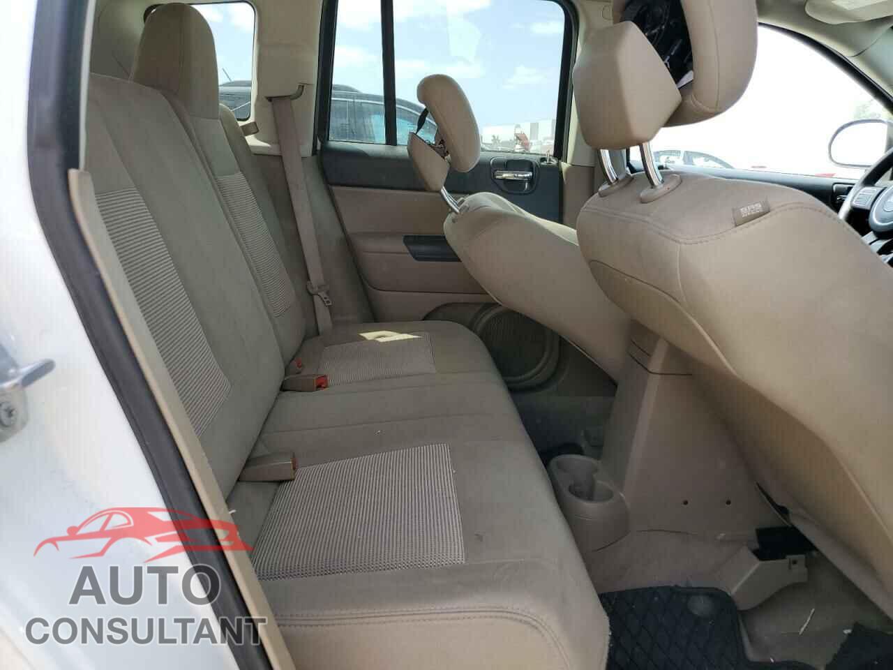 JEEP COMPASS 2016 - 1C4NJCBA0GD743013