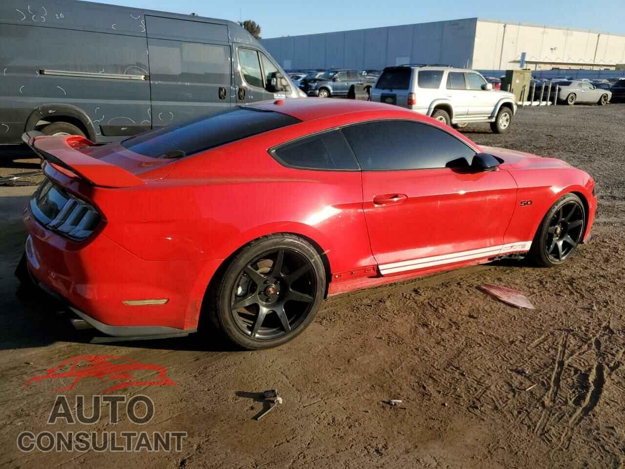 FORD MUSTANG 2018 - 1FA6P8CF1J5143683